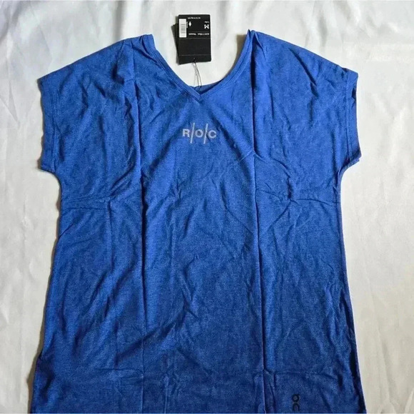 ROC Running On Clouds women's T Shirt sz Medium Indigo - Picture 2 of 6